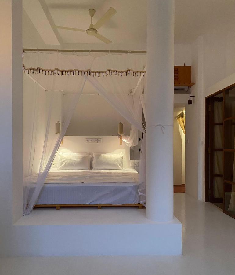 Pala Beach Villa ヒッカドゥワ エクステリア 写真