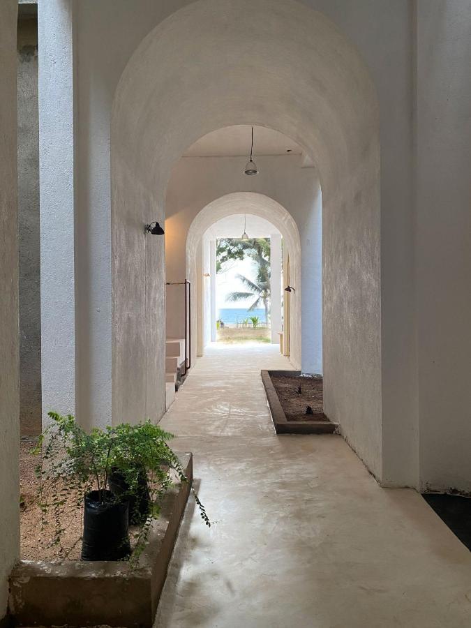 Pala Beach Villa ヒッカドゥワ エクステリア 写真